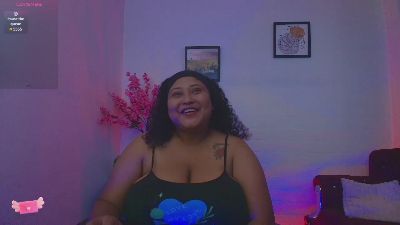 Ayliinn_ live cam on Cam4