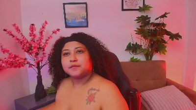 Ayliinn_ live cam on Cam4