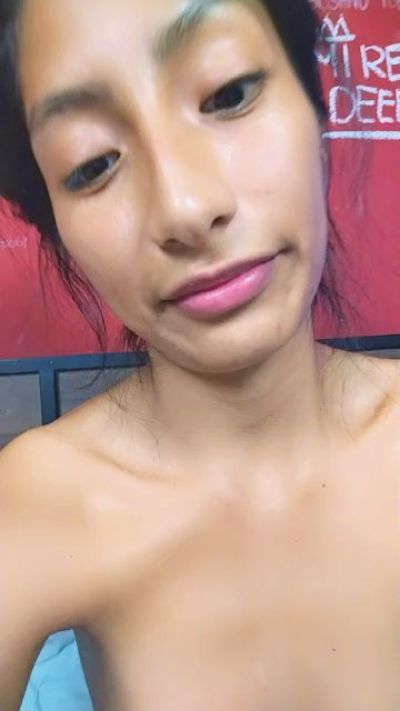 AyramMidnight live cam on Cam4