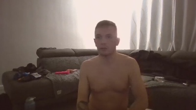 Live thumbnail of Ayrboy25