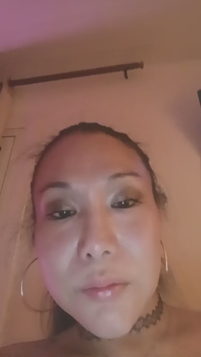 Ayumiosaka2025 live cam on Cam4