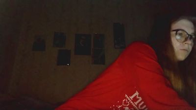 AzaleeKanz live cam on Cam4