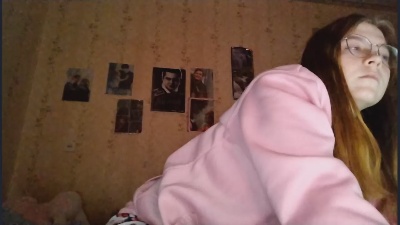 AzaleeKanz live cam on Cam4