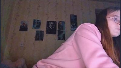 AzaleeKanz live cam on Cam4