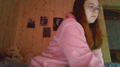 AzaleeKanz live cam on Cam4