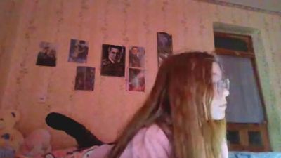 AzaleeKanz live cam on Cam4