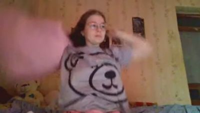 AzaleeKanz live cam on Cam4