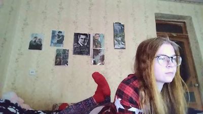 AzaleeKanz live cam on Cam4