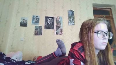 AzaleeKanz live cam on Cam4
