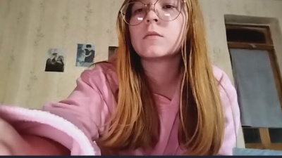 AzaleeKanz live cam on Cam4