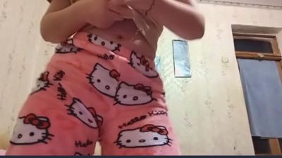 AzaleeKanz live cam on Cam4