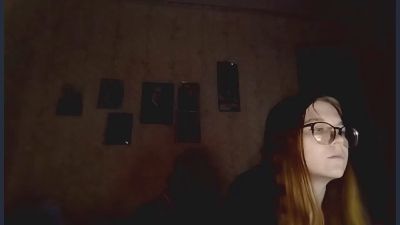 AzaleeKanz live cam on Cam4