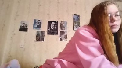 AzaleeKanz live cam on Cam4