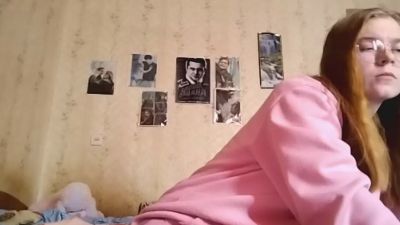 AzaleeKanz live cam on Cam4
