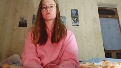 AzaleeKanz live cam on Cam4
