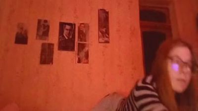 AzaleeKanz live cam on Cam4