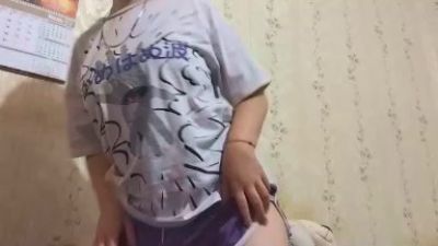 AzaleeKanz live cam on Cam4