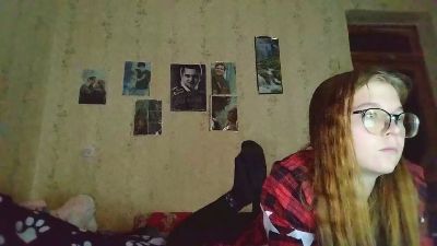AzaleeKanz live cam on Cam4