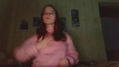 AzaleeKanz live cam on Cam4