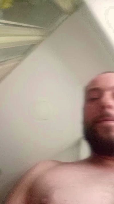 Azox123er live cam on Cam4