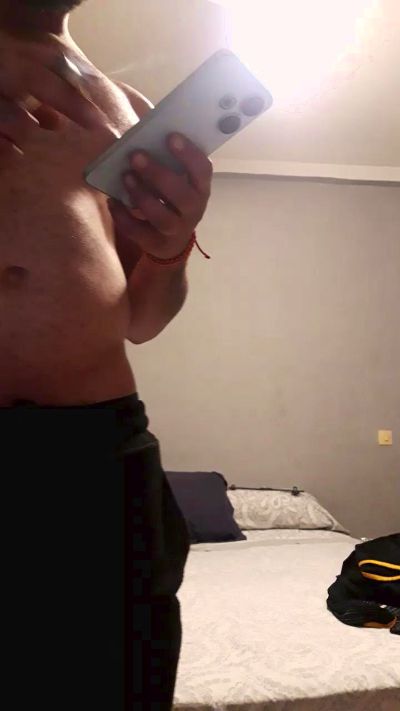 Azox123er live cam on Cam4