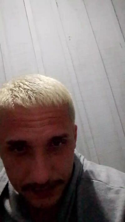 Aztaroth777 live cam on Cam4