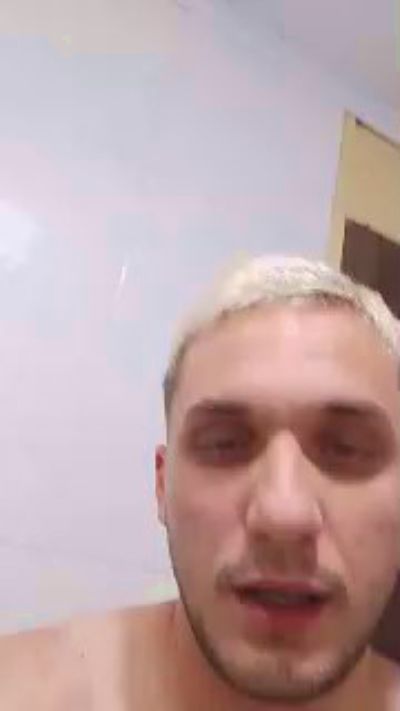 Aztaroth777 live cam on Cam4
