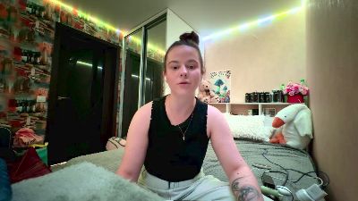 AzzieHeilman live cam on Cam4
