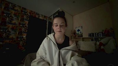 AzzieHeilman live cam on Cam4
