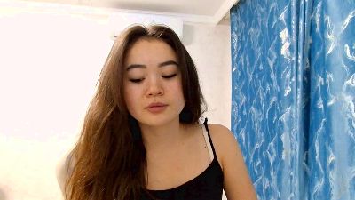 AzzieSaindon live cam on Cam4