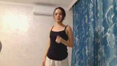 AzzieSaindon live cam on Cam4