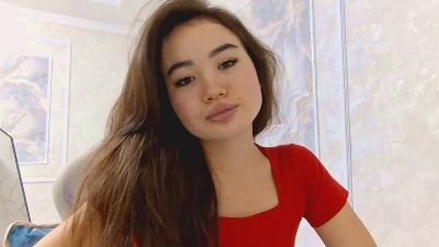 AzzieSaindon live cam on Cam4