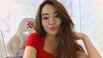AzzieSaindon live cam on Cam4