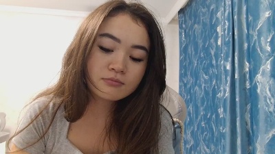 AzzieSaindon live cam on Cam4