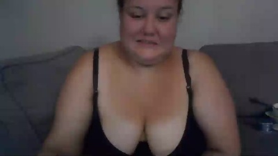 B2Hi2Reply live cam on Cam4