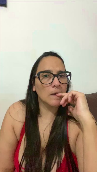 BAgatha live cam on Cam4