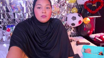 BBWHijab live cam on Cam4