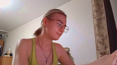 BEAUTIFUL_HALO webcam