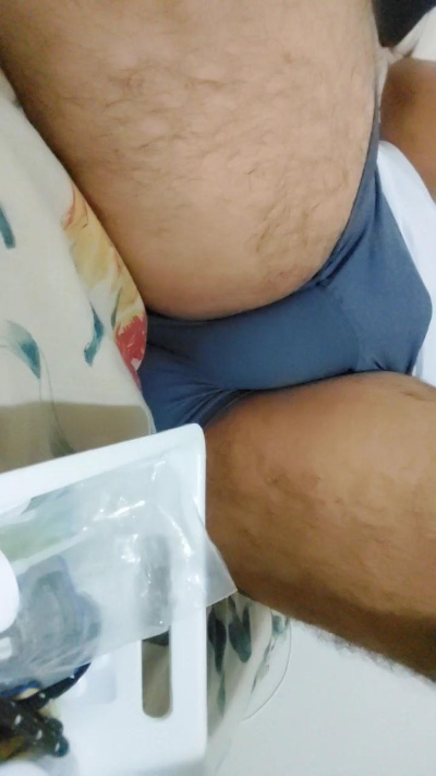 BERNARDOPP live cam on Cam4