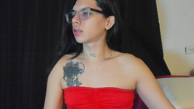 BEVERLYERUDITA live cam on Cam4