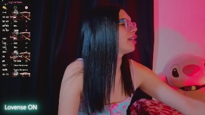 BEVERLYERUDITA live cam on Cam4