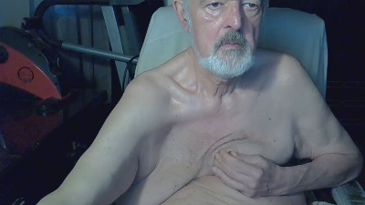 BIGCHUBBYVE live cam on Cam4