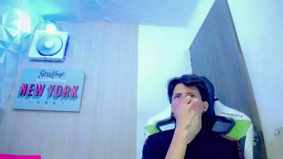BIGDICK_SHOT live cam on Cam4