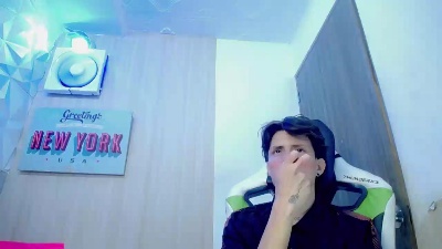 BIGDICK_SHOT live cam on Cam4