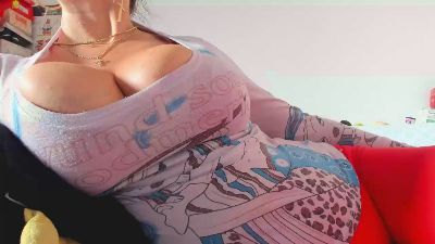 BIGtitsANA live cam on Cam4
