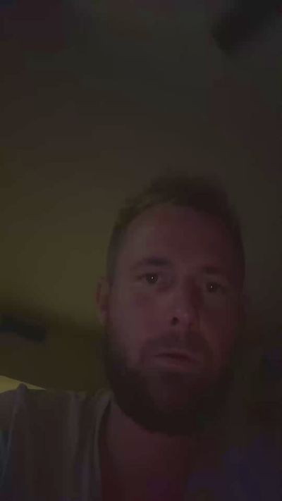 BJBURN live cam on Cam4