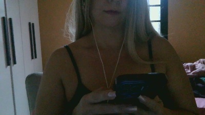 BLAIRWALDORFY live cam on Cam4