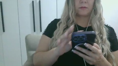 BLAIRWALDORFY live cam on Cam4