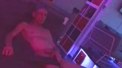 BLNxxl23cm live cam on Cam4