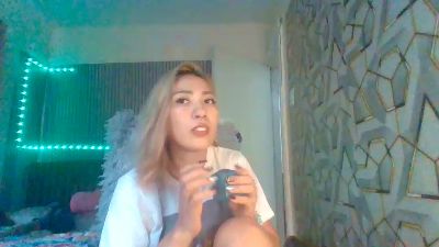 BLUE6923 live cam on Cam4